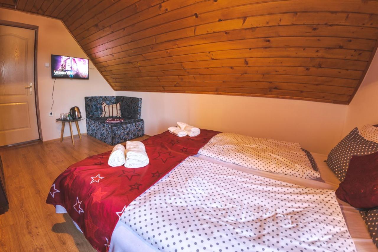 Linett Apartman ハイデゥソボスロー エクステリア 写真